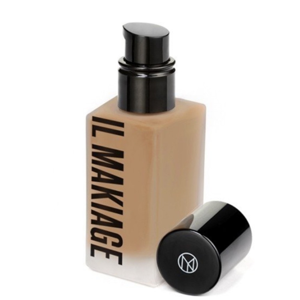 Completely sealed and brand new IL MAKIAGE Foundation.
